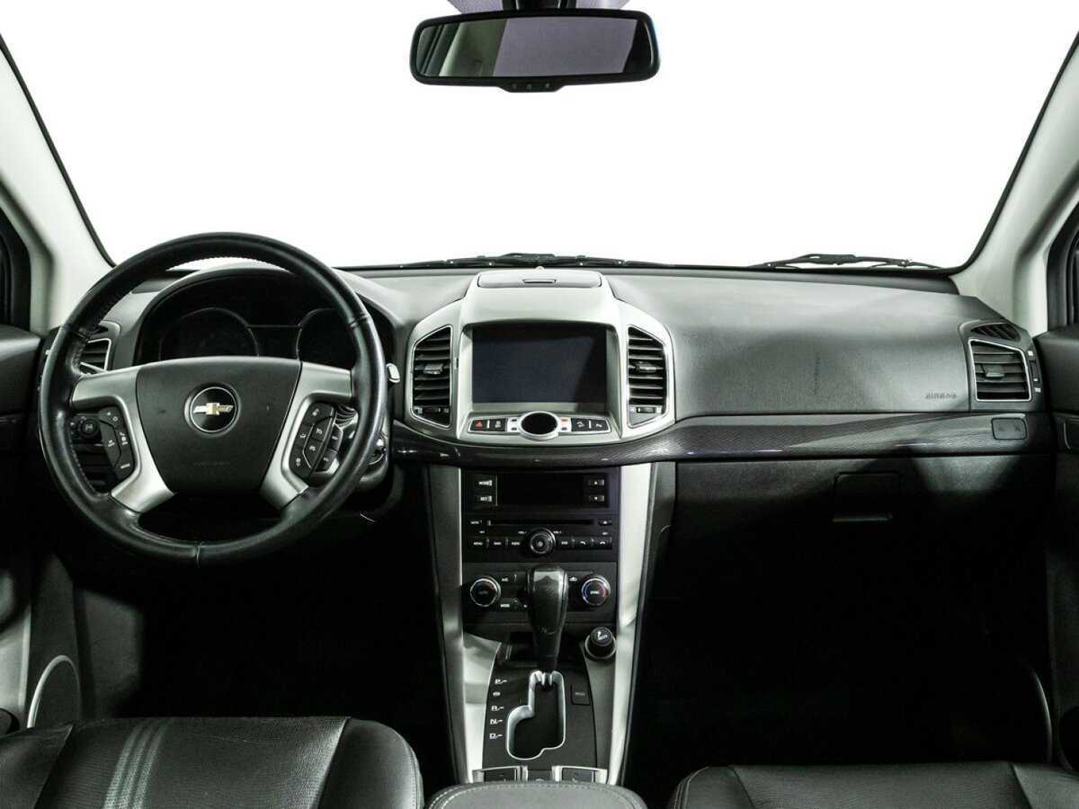 Chevrolet Captiva с пробегом — 2014 год. Фото: #12