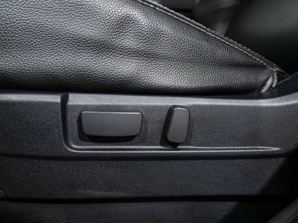 Mitsubishi Outlander с пробегом — 2013 год. Фото: #16