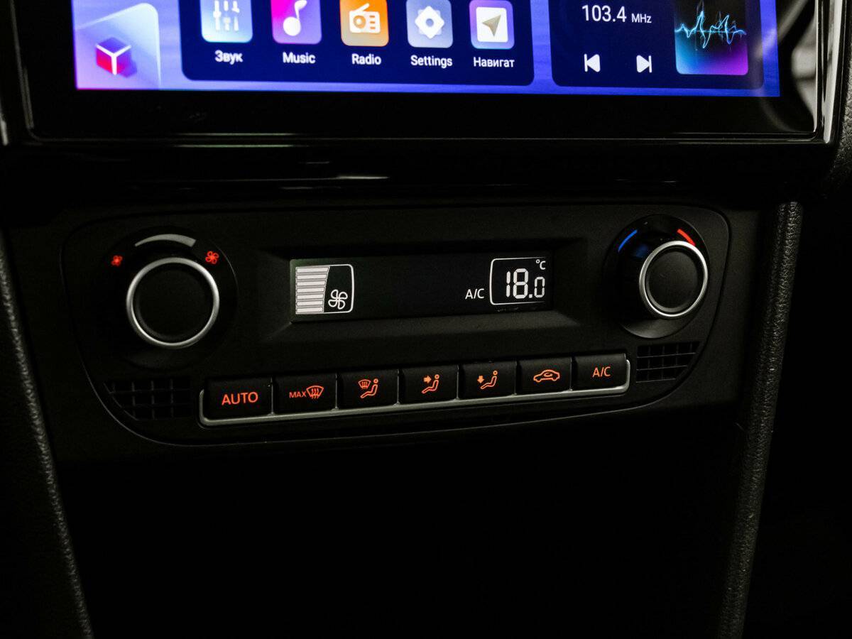 Volkswagen Polo с пробегом — 2017 год. Фото: #10