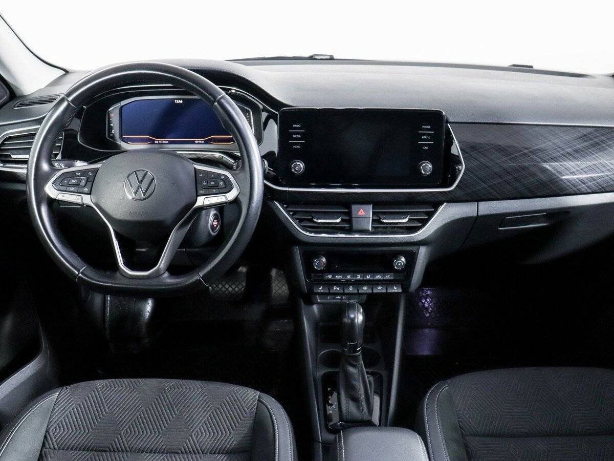 Volkswagen Polo с пробегом — 2021 год. Фото: #7