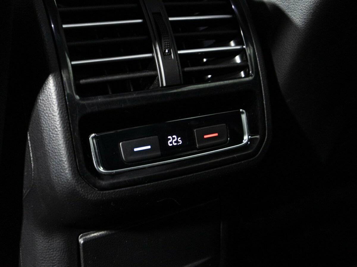 Volkswagen Passat с пробегом — 2017 год. Фото: #15