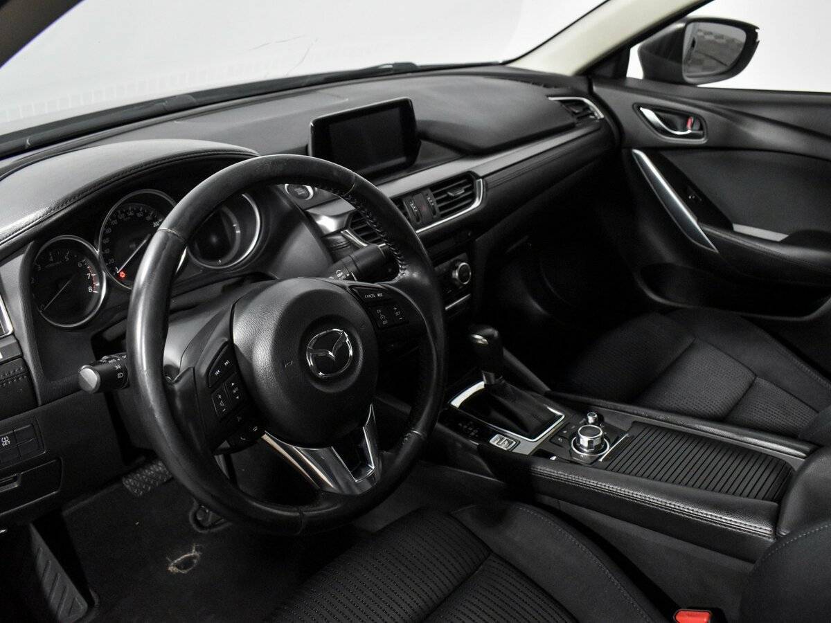 Mazda 6 с пробегом — 2016 год. Фото: #6