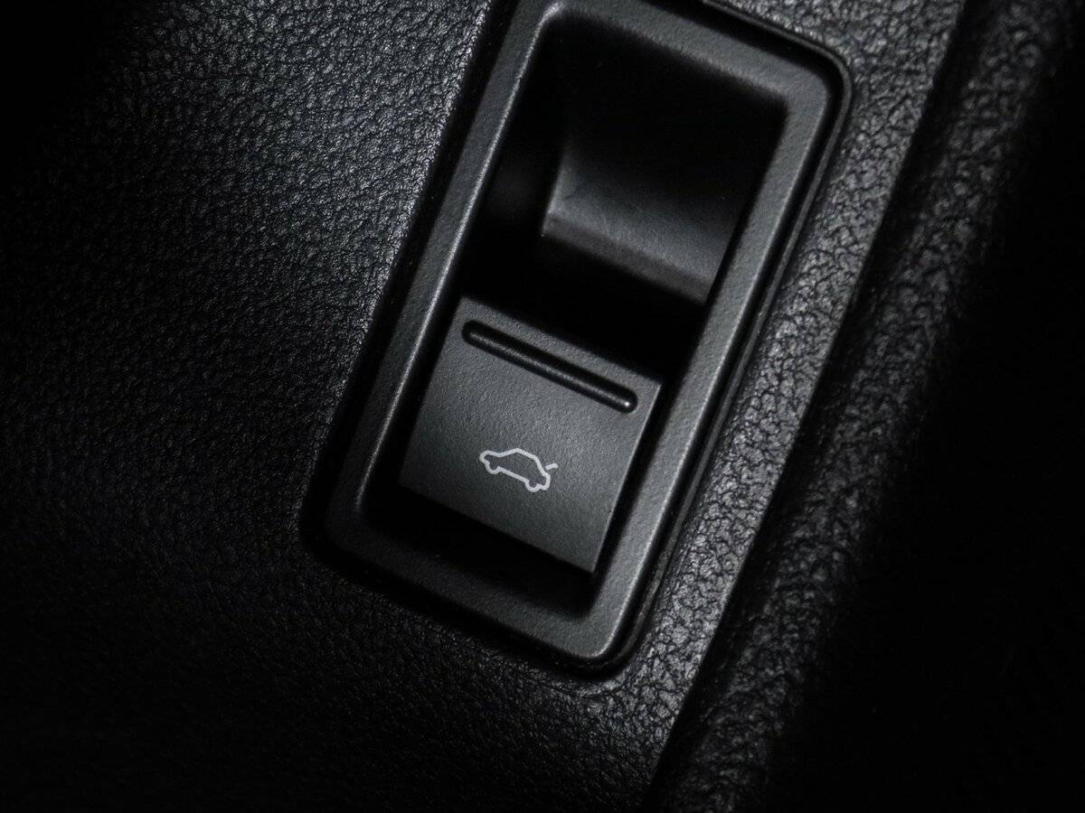 Volkswagen Jetta с пробегом — 2018 год. Фото: #15