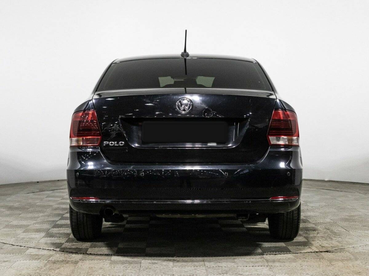 Volkswagen Polo с пробегом — 2017 год. Фото: #5