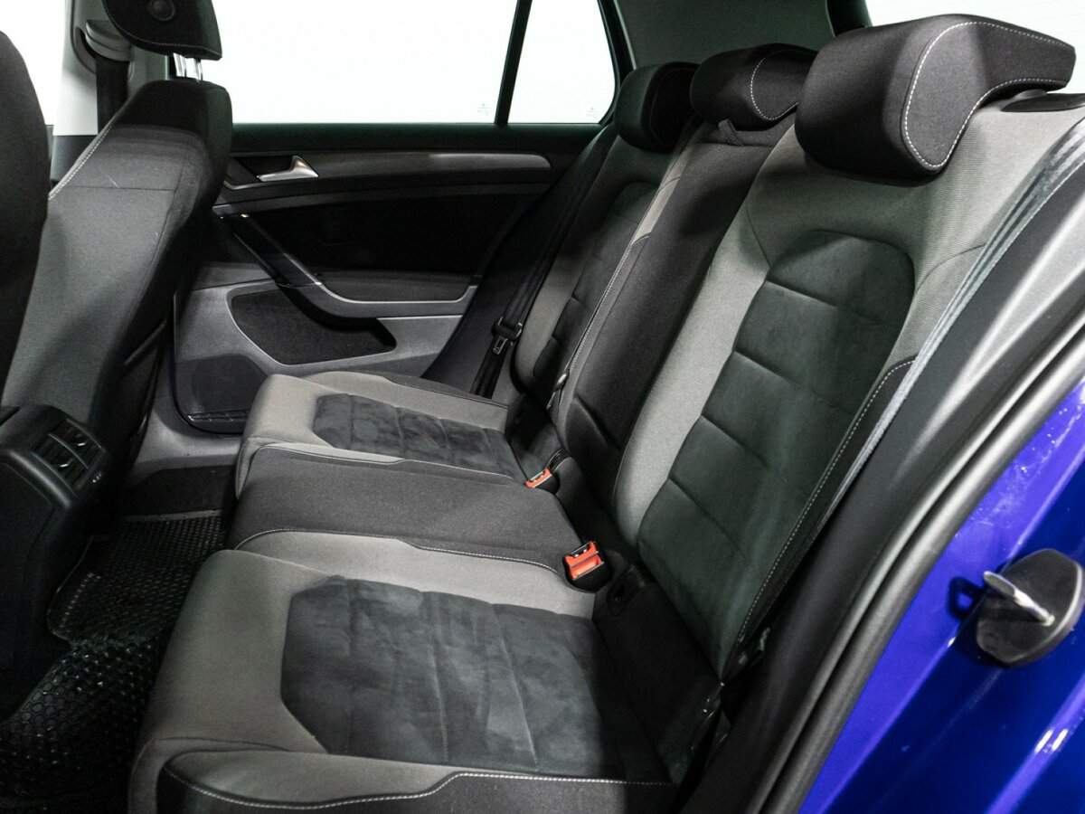 Volkswagen Golf с пробегом — 2018 год. Фото: #9