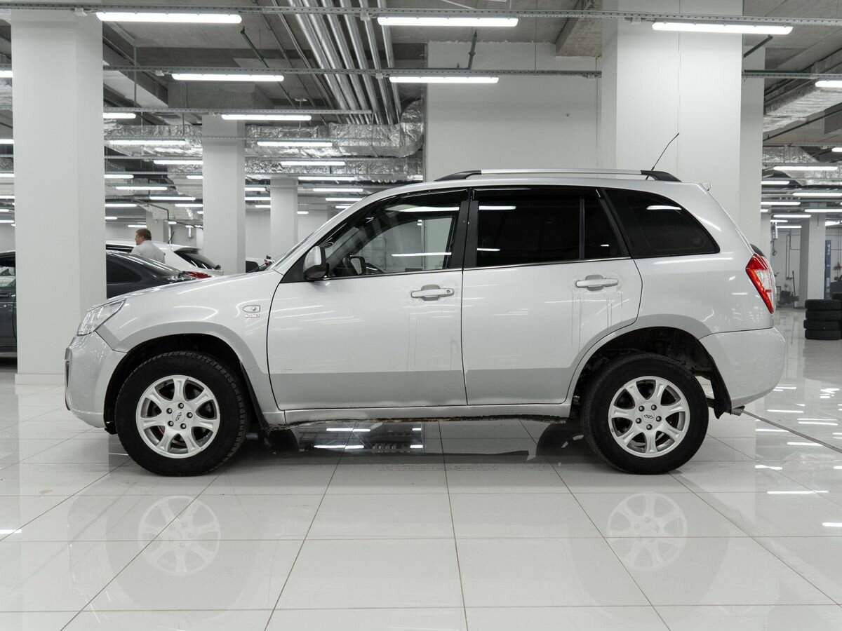 Chery Tiggo (T11) с пробегом — 2014 год. Фото: #5
