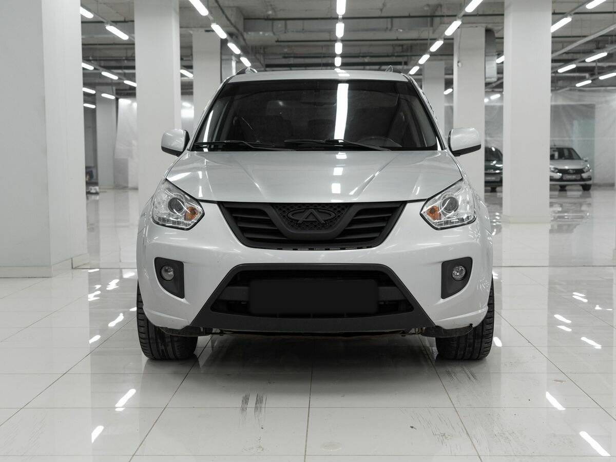 Chery Tiggo (T11) с пробегом — 2014 год. Фото: #6