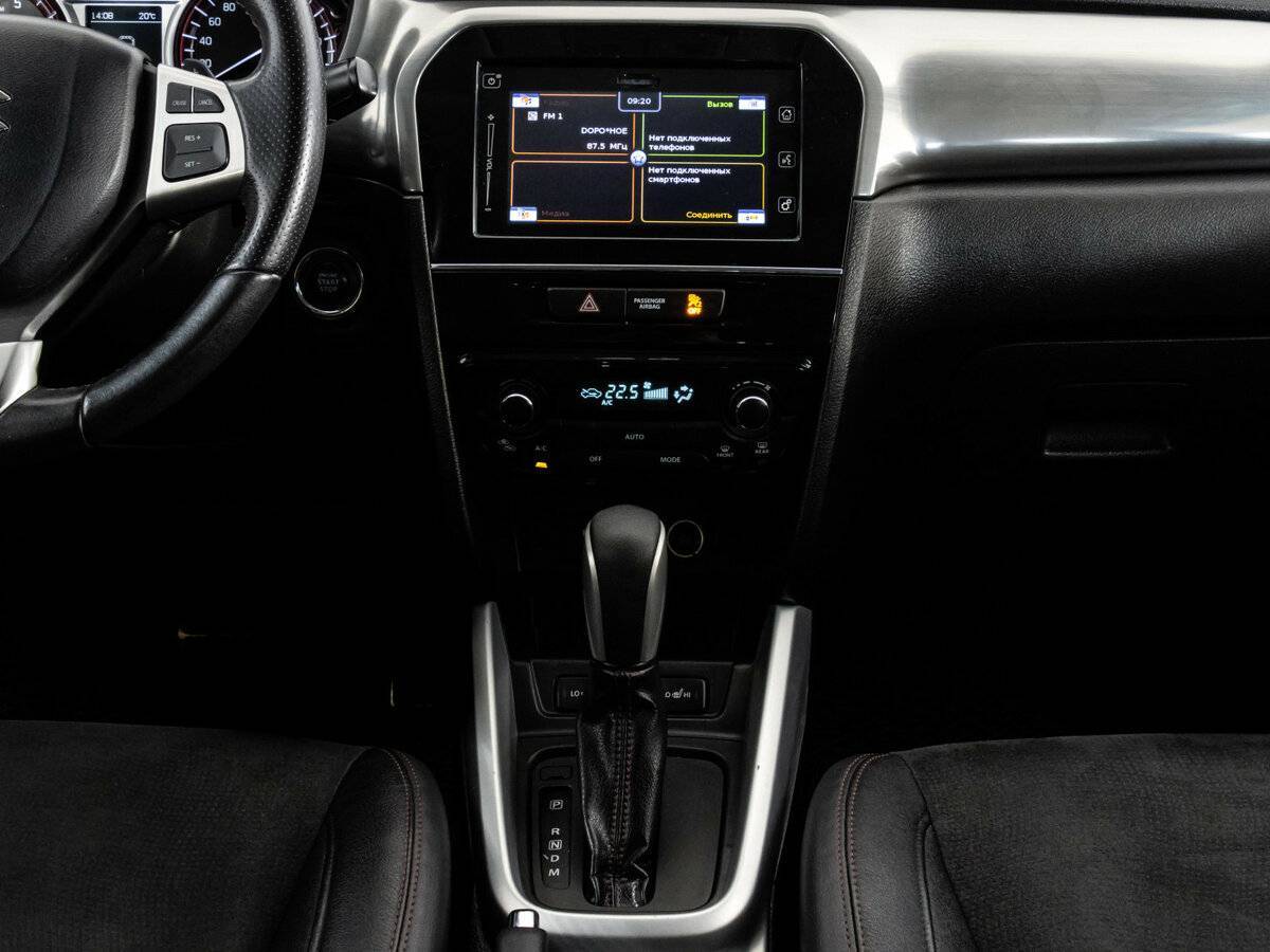Suzuki Vitara с пробегом — 2016 год. Фото: #10