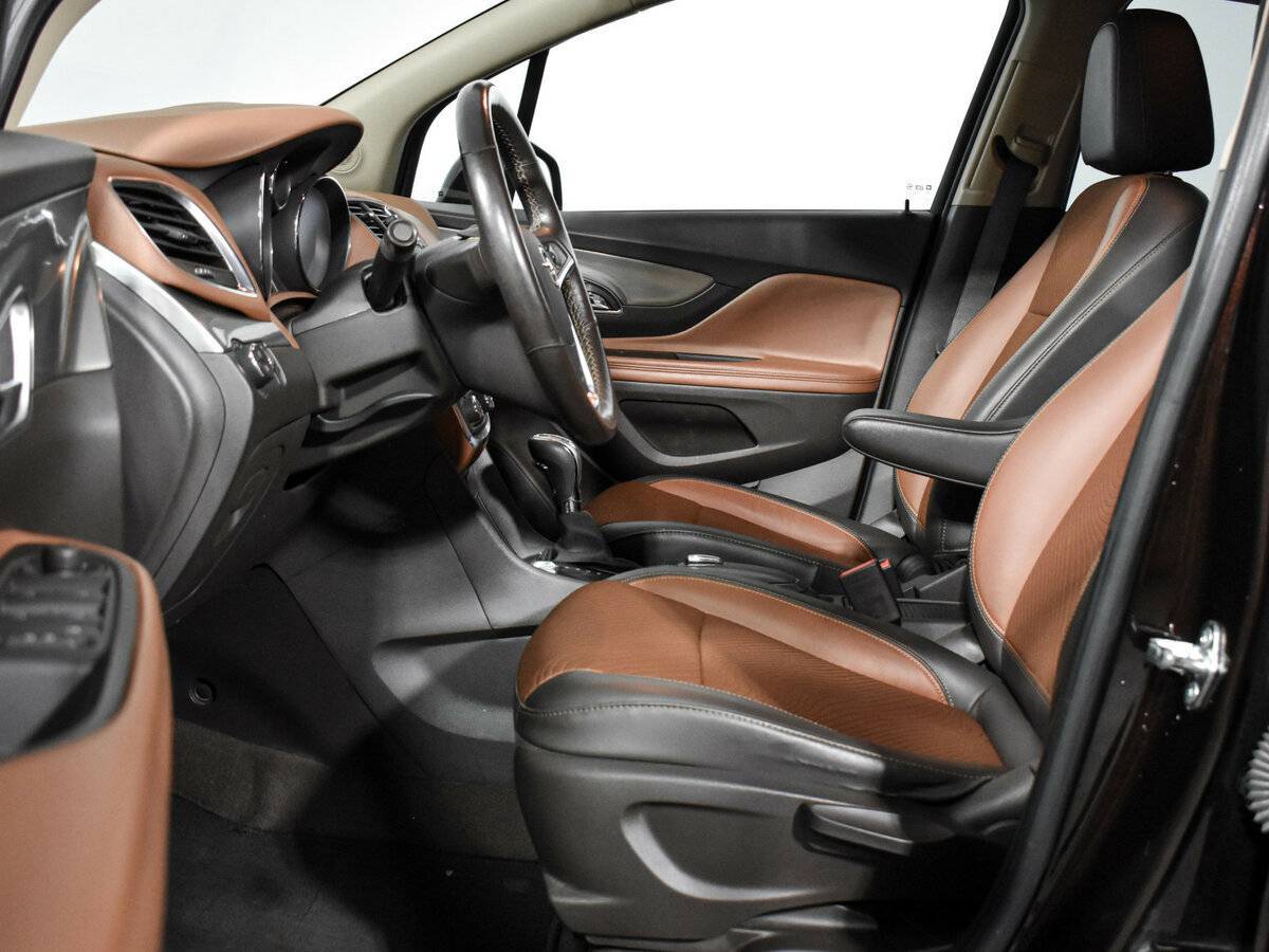 Opel Mokka с пробегом — 2013 год. Фото: #9