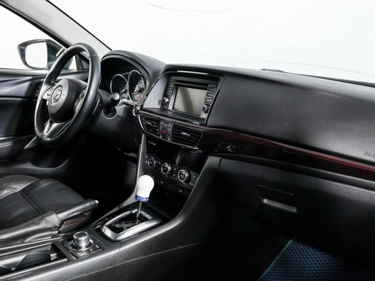 Mazda 6 с пробегом — 2014 год. Фото: #8