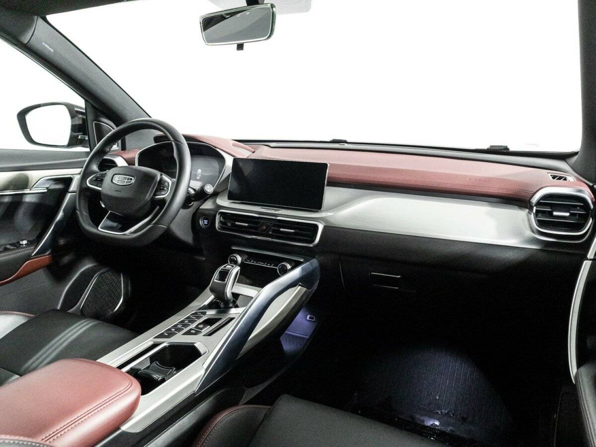 Geely Coolray с пробегом — 2021 год. Фото: #8