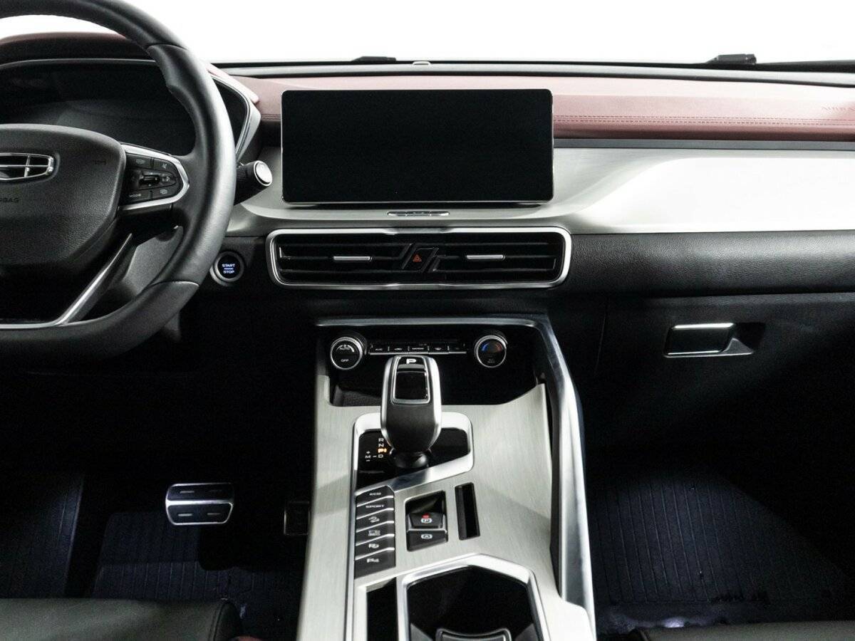 Geely Coolray с пробегом — 2021 год. Фото: #13