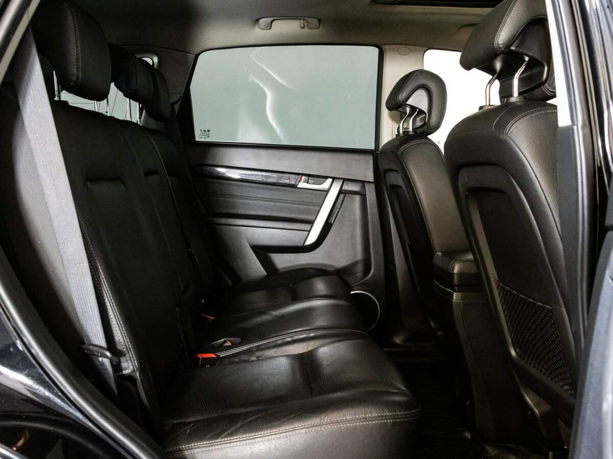 Chevrolet Captiva с пробегом — 2015 год. Фото: #17