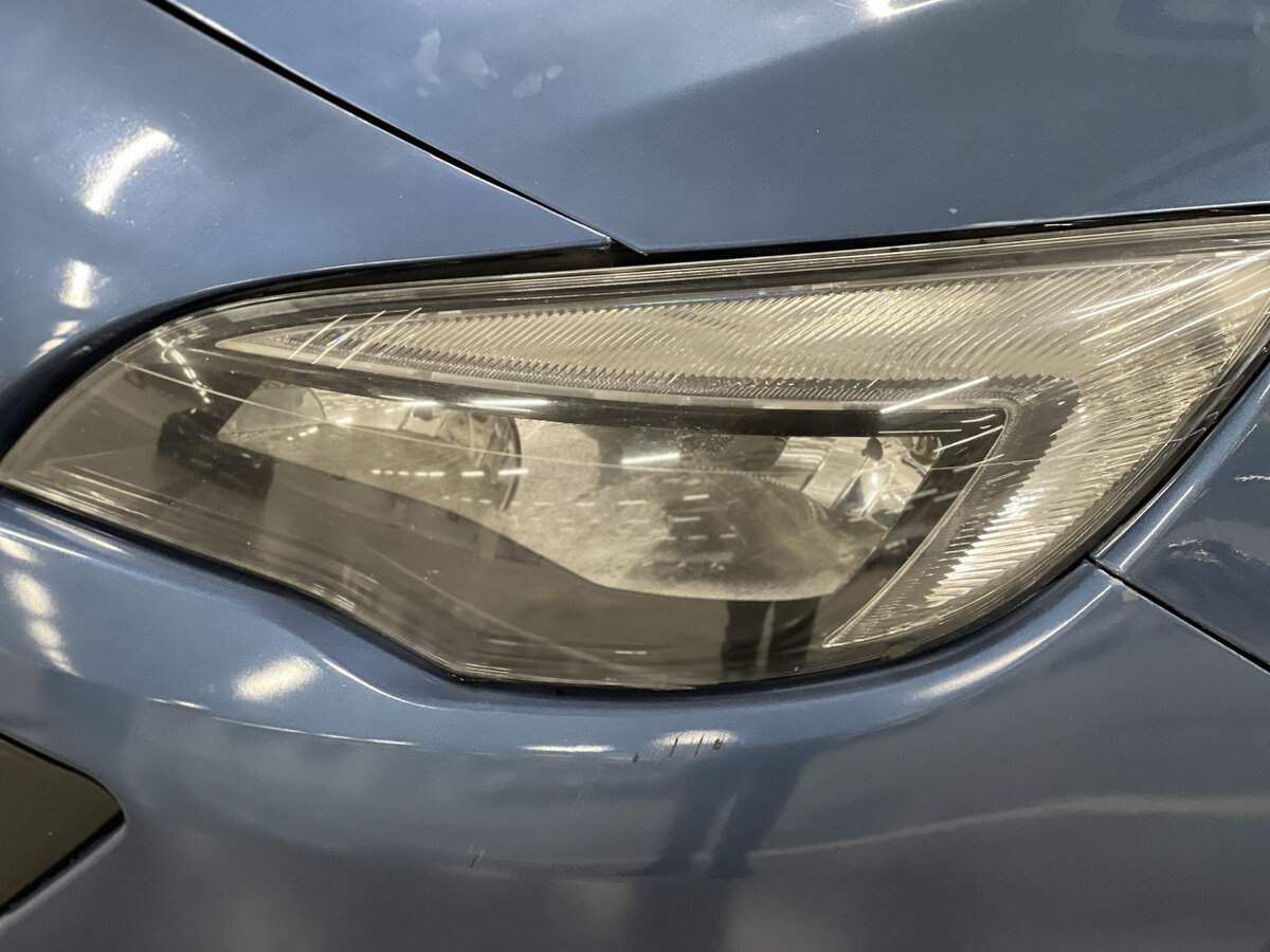 Opel Astra с пробегом — 2013 год. Фото: #16