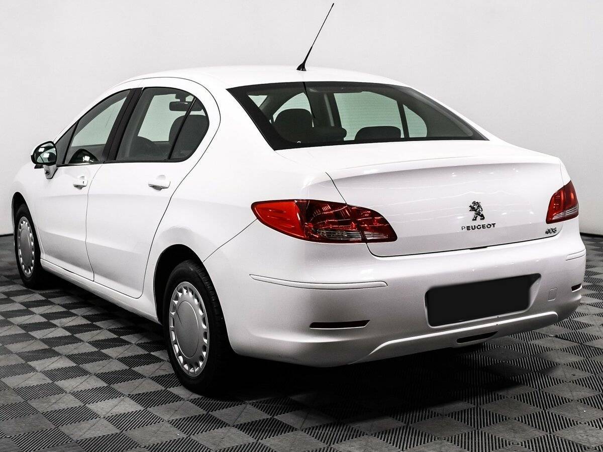 Peugeot 408 с пробегом — 2012 год. Фото: #6