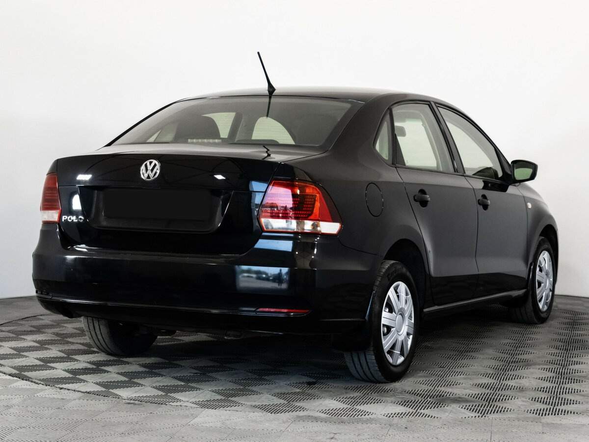Volkswagen Polo с пробегом — 2016 год. Фото: #4