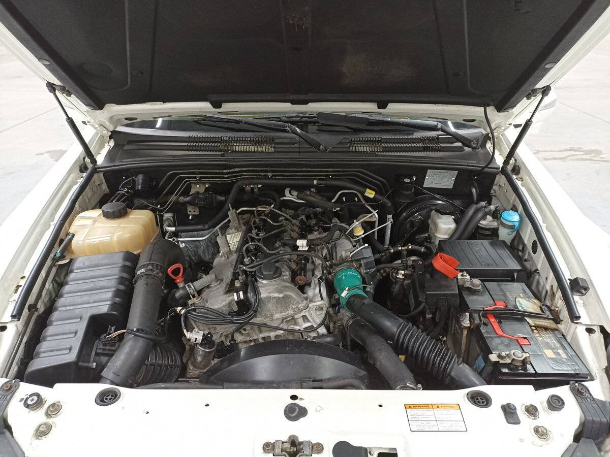 SsangYong Rexton с пробегом — 2013 год. Фото: #8