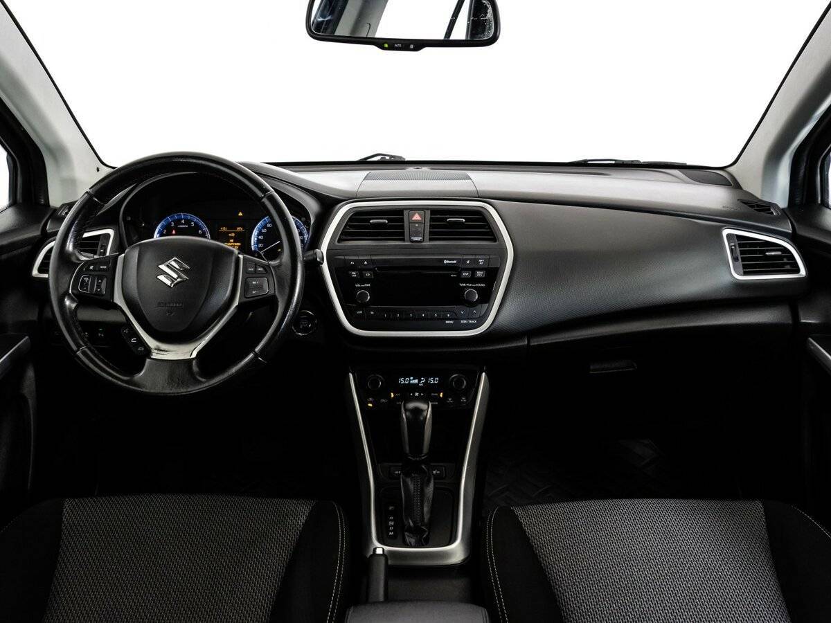 Suzuki SX4 с пробегом — 2014 год. Фото: #9