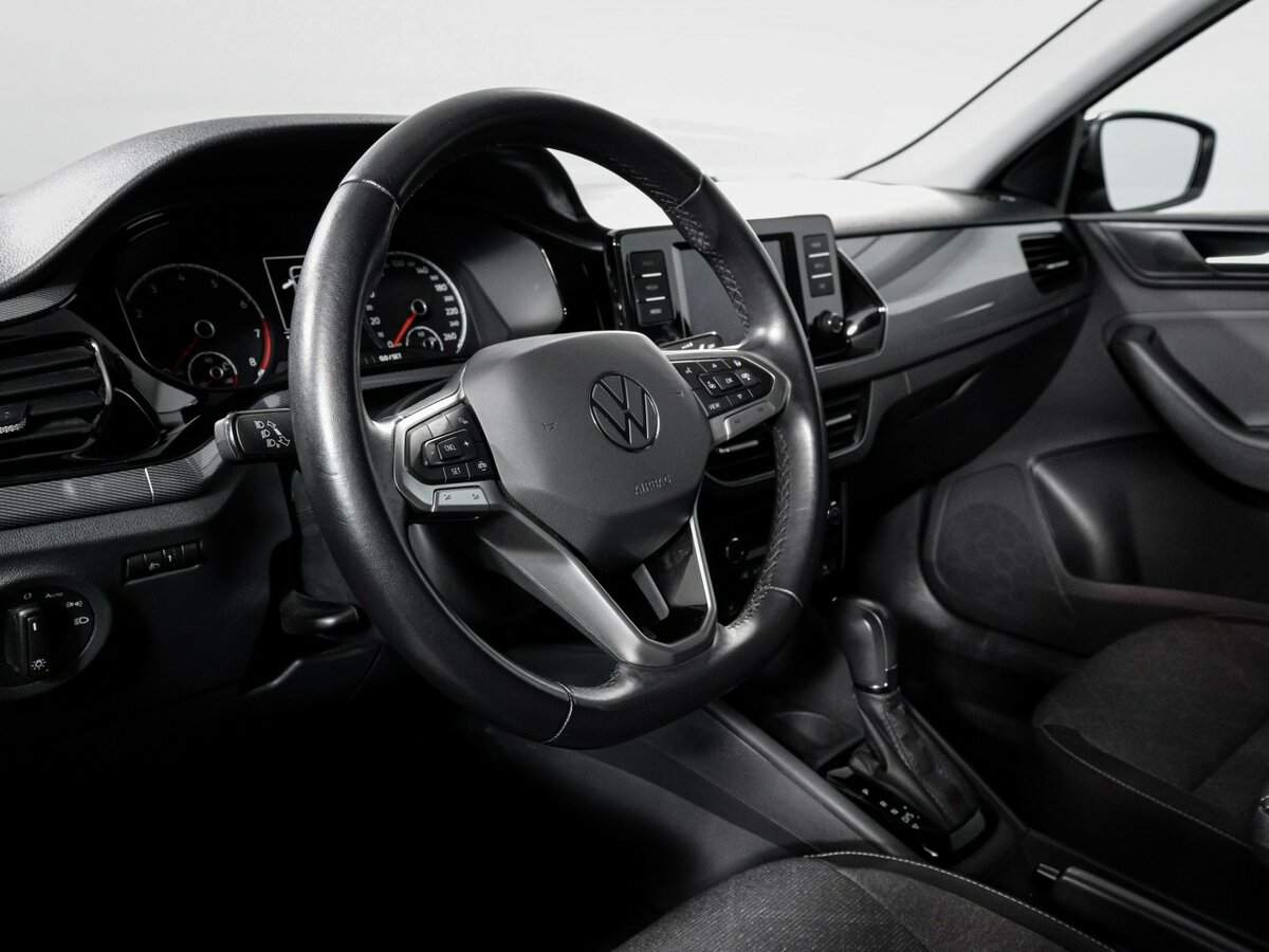 Volkswagen Polo с пробегом — 2021 год. Фото: #12