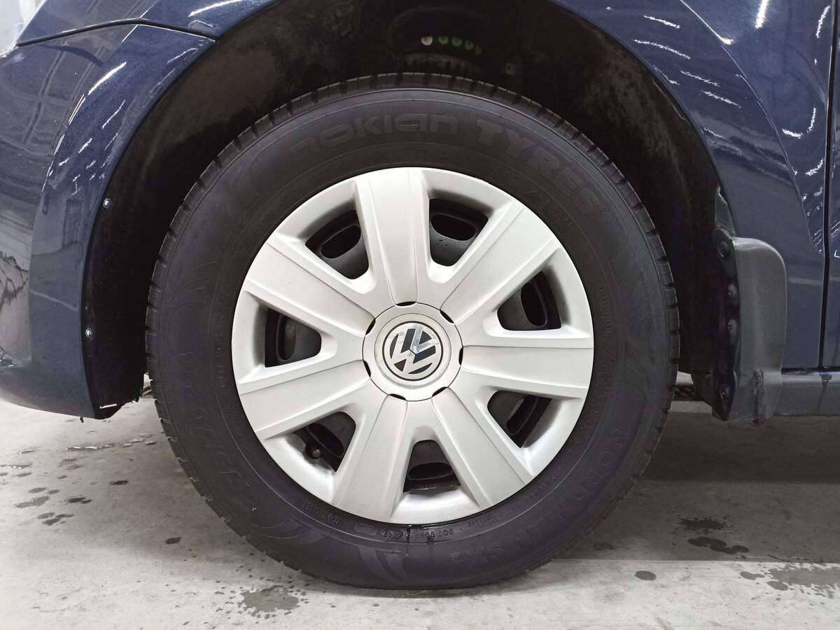 Volkswagen Polo с пробегом — 2015 год. Фото: #17