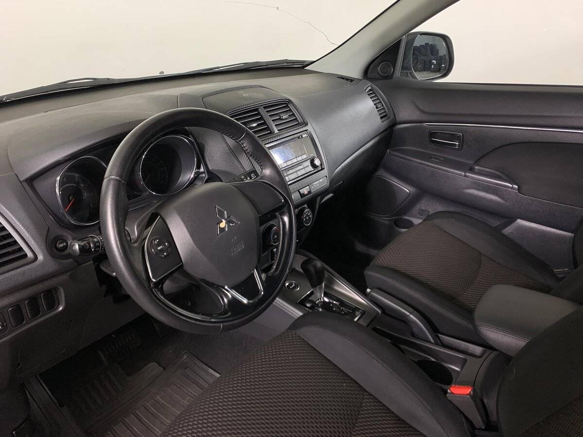 Mitsubishi ASX с пробегом — 2018 год. Фото: #11