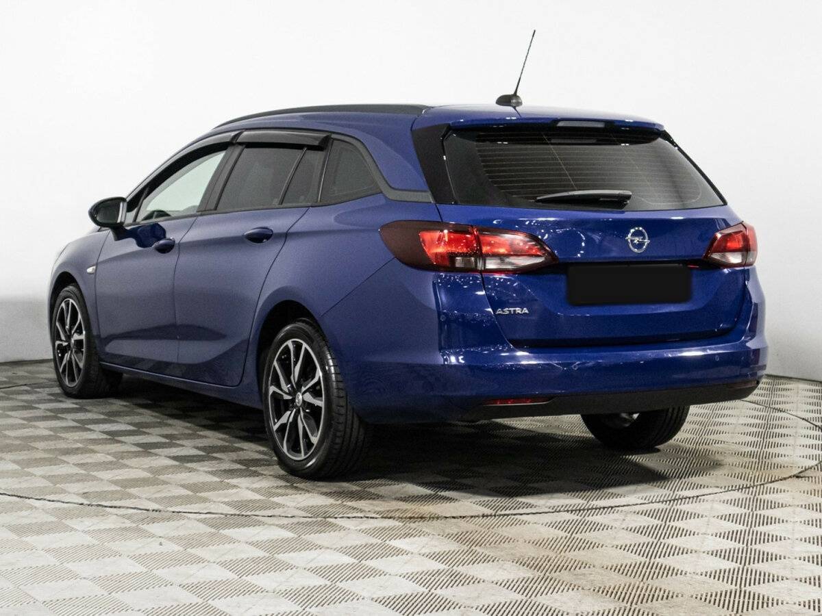 Opel Astra с пробегом — 2019 год. Фото: #6