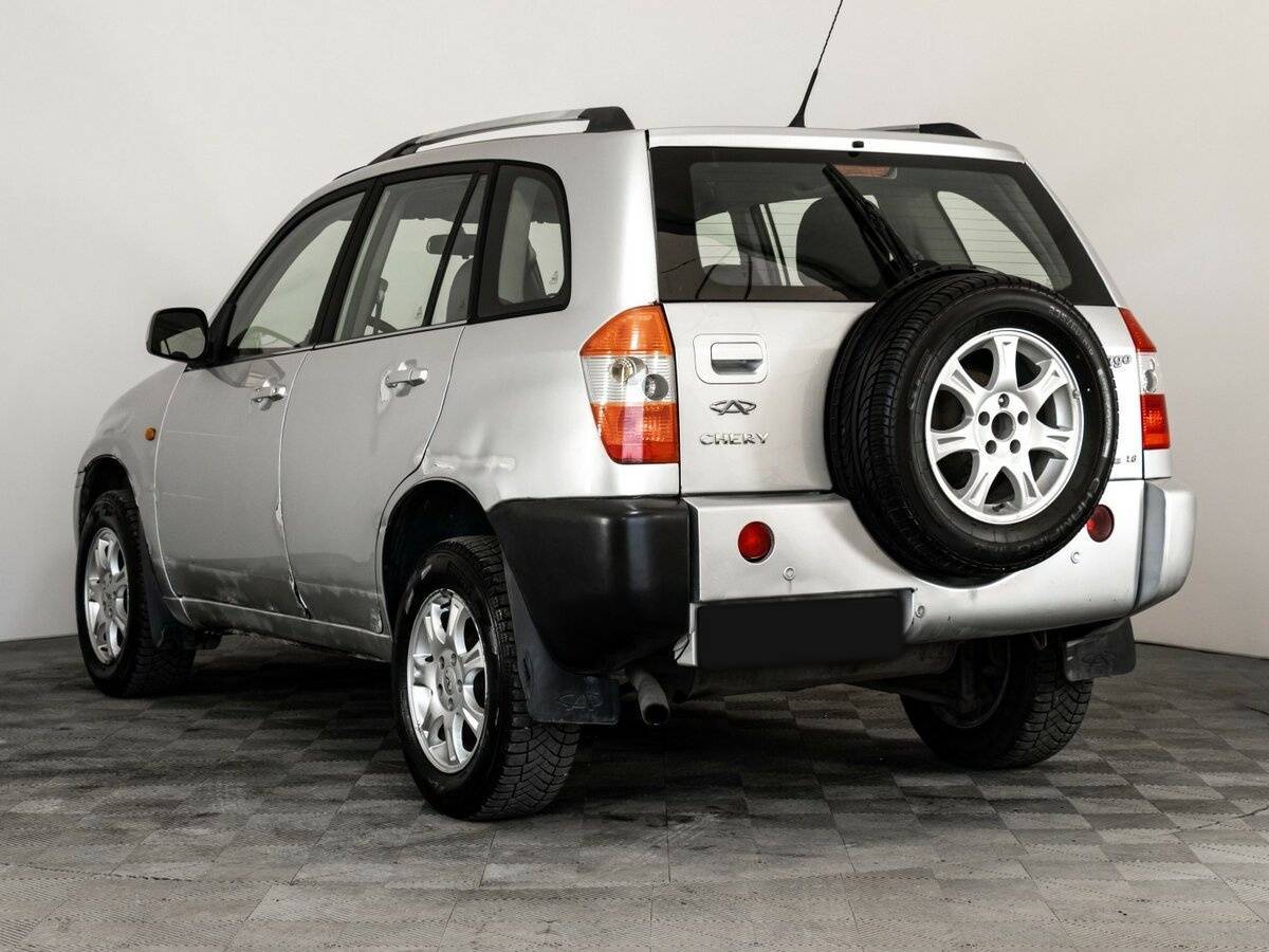 Chery Tiggo (T11) с пробегом — 2012 год. Фото: #6
