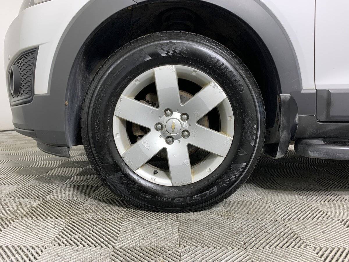 Chevrolet Captiva с пробегом — 2014 год. Фото: #8