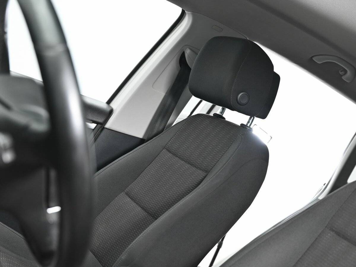 Volkswagen Tiguan с пробегом — 2012 год. Фото: #7