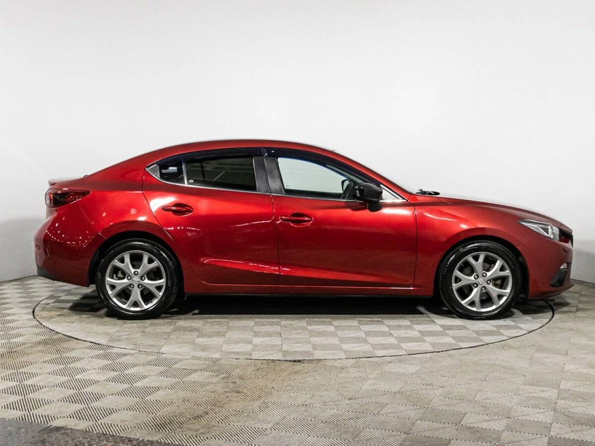 Mazda 3 с пробегом — 2013 год. Фото: #3