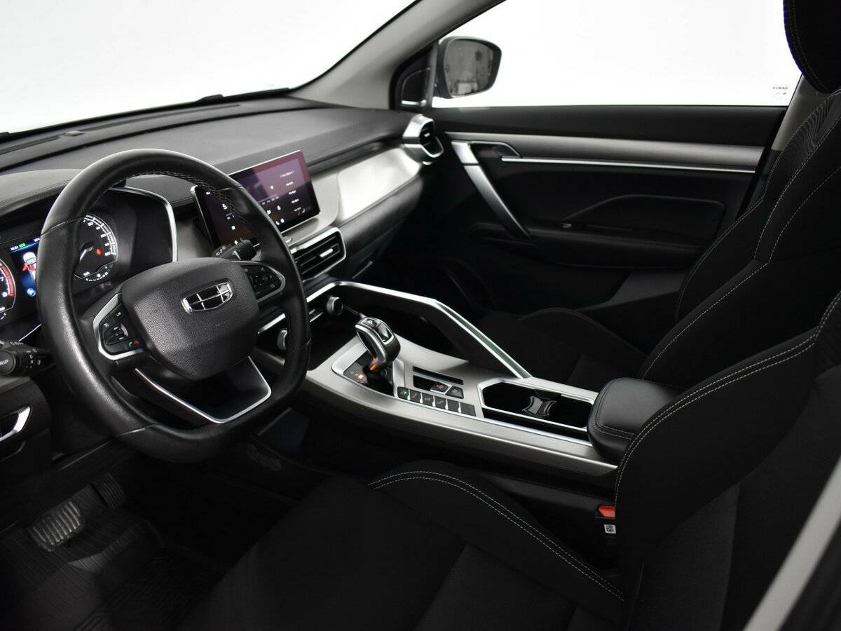 Geely Coolray с пробегом — 2020 год. Фото: #8