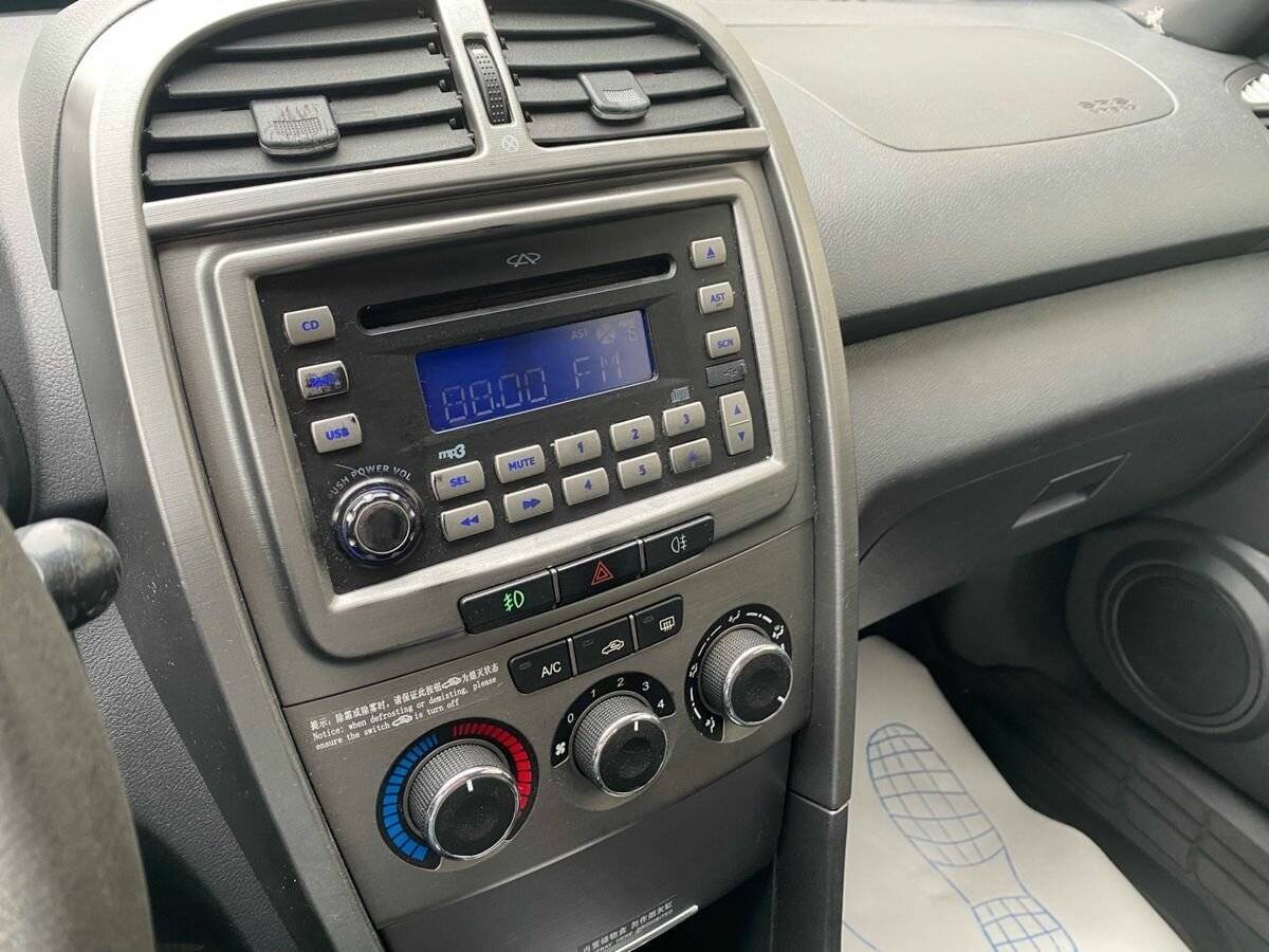 Chery Tiggo (T11) с пробегом — 2014 год. Фото: #7