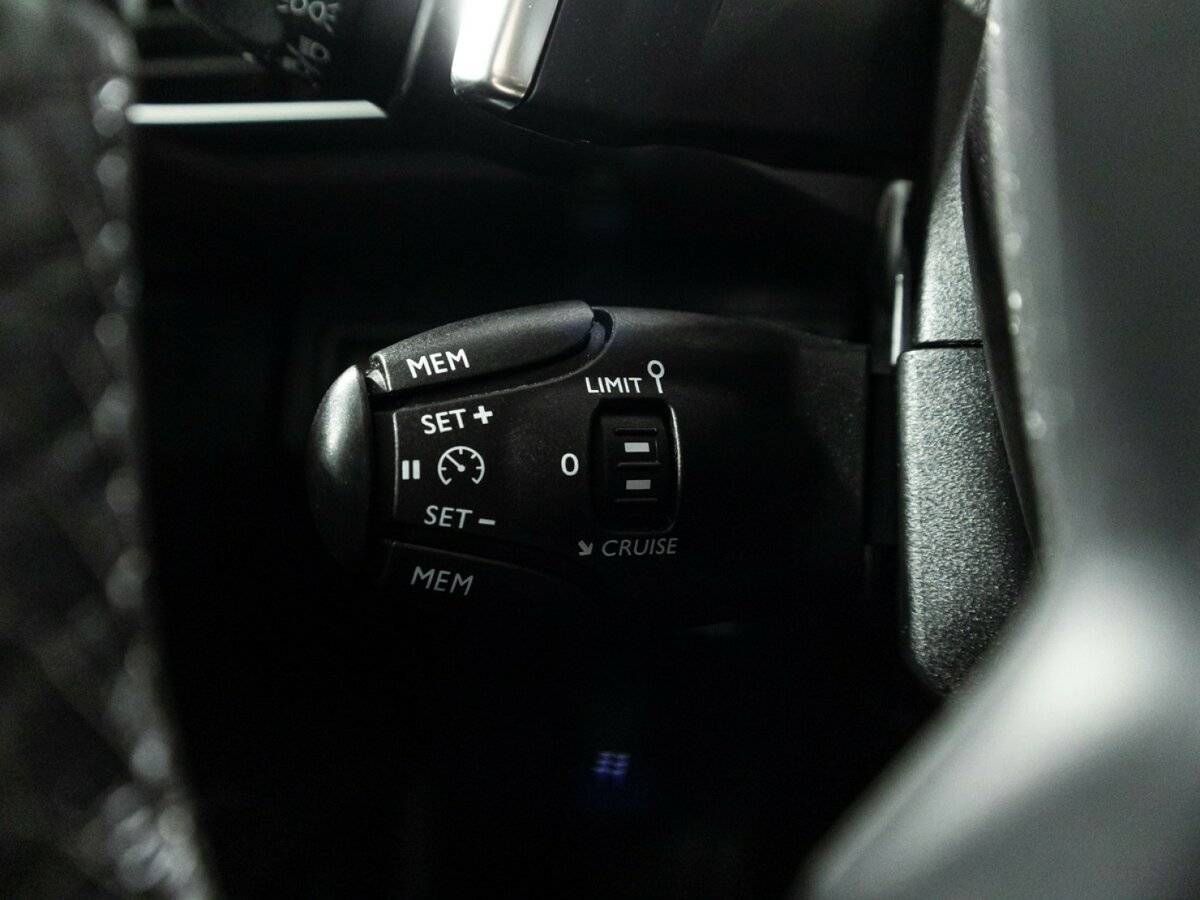 Peugeot 3008 с пробегом — 2017 год. Фото: #21