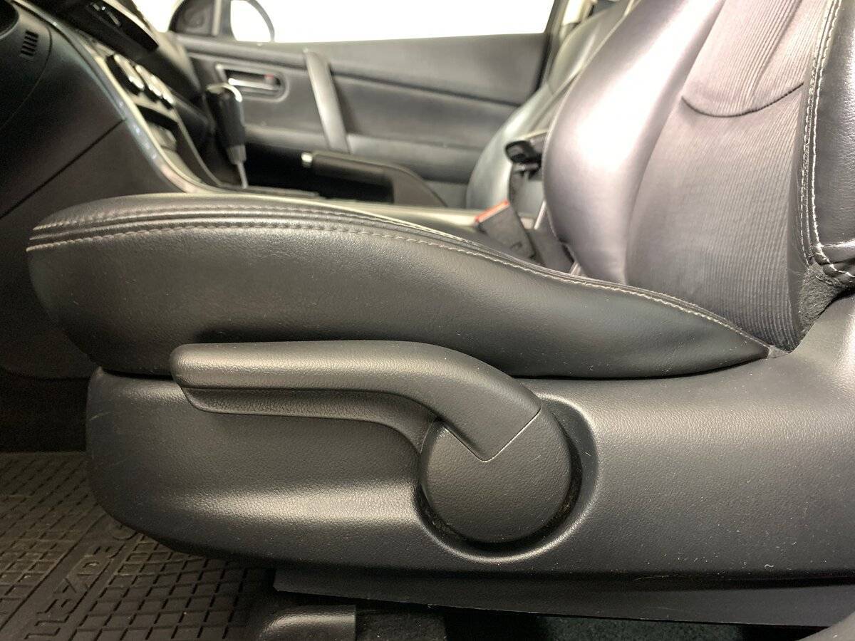 Mazda 6 с пробегом — 2012 год. Фото: #14