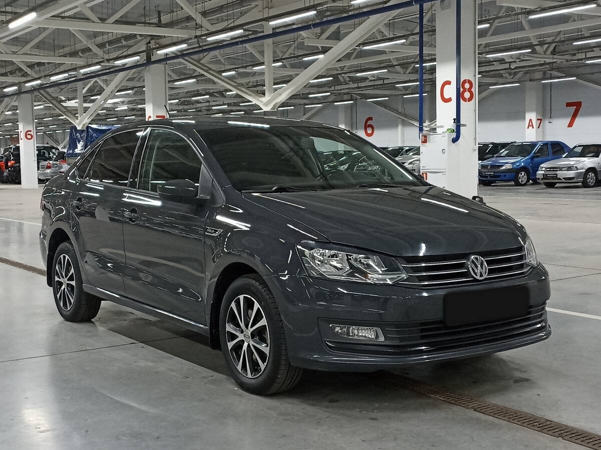 Volkswagen Polo с пробегом — 2018 год. Фото: #2