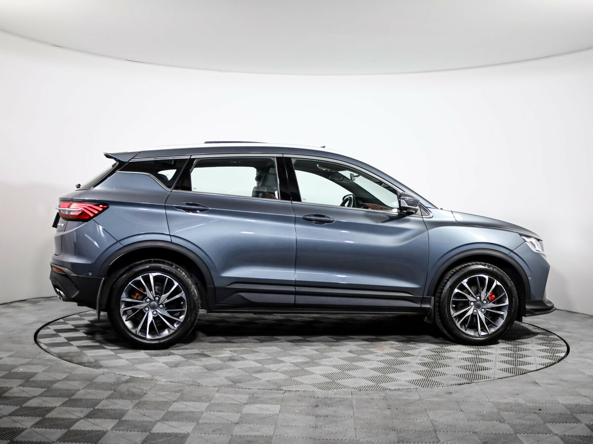 Geely Coolray с пробегом — 2022 год. Фото: #3