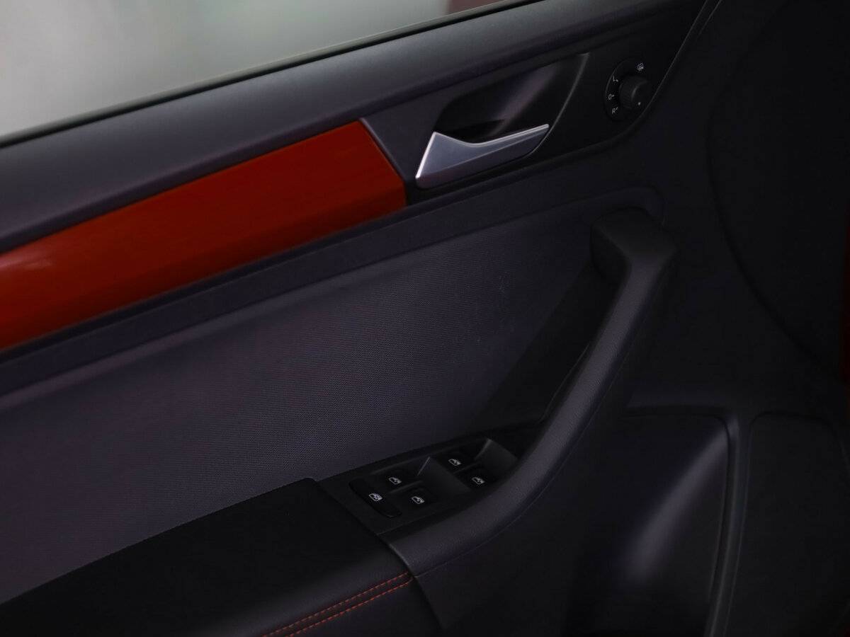 Volkswagen Polo с пробегом — 2021 год. Фото: #13