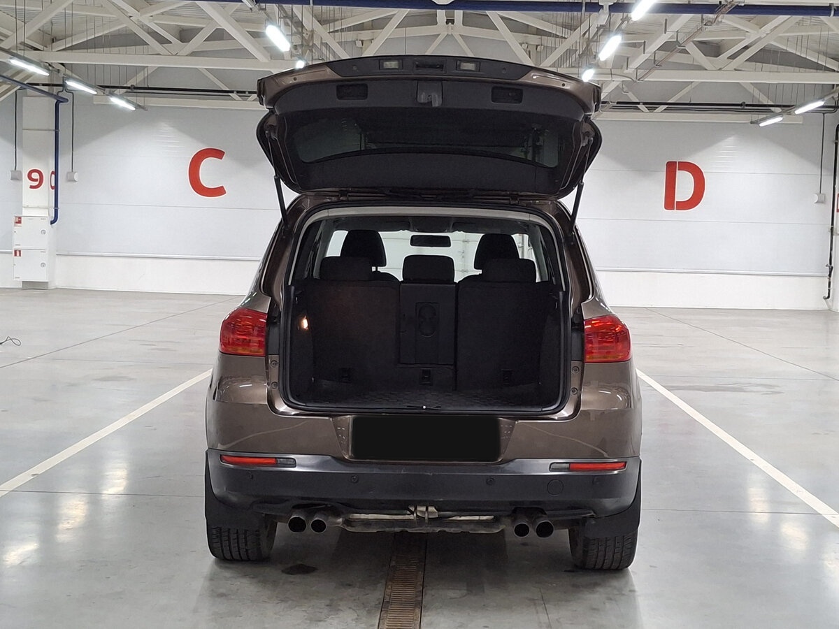 Volkswagen Tiguan с пробегом — 2015 год. Фото: #9