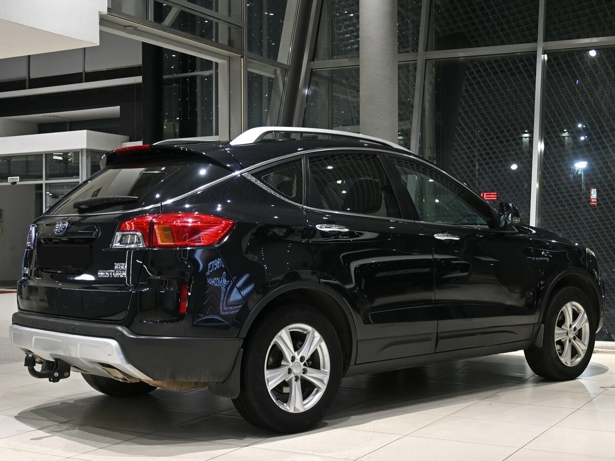 FAW Besturn X80 с пробегом — 2017 год. Фото: #3