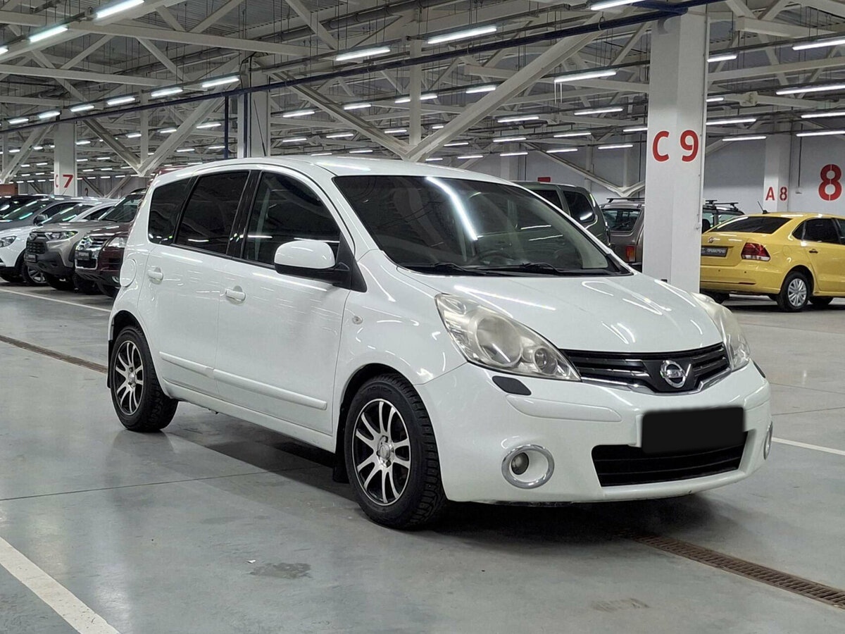 Nissan Note с пробегом — 2012 год. Фото: #2