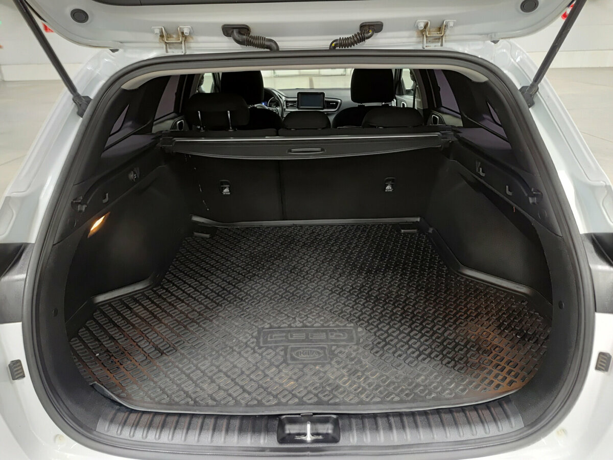 Kia Ceed с пробегом — 2019 год. Фото: #9