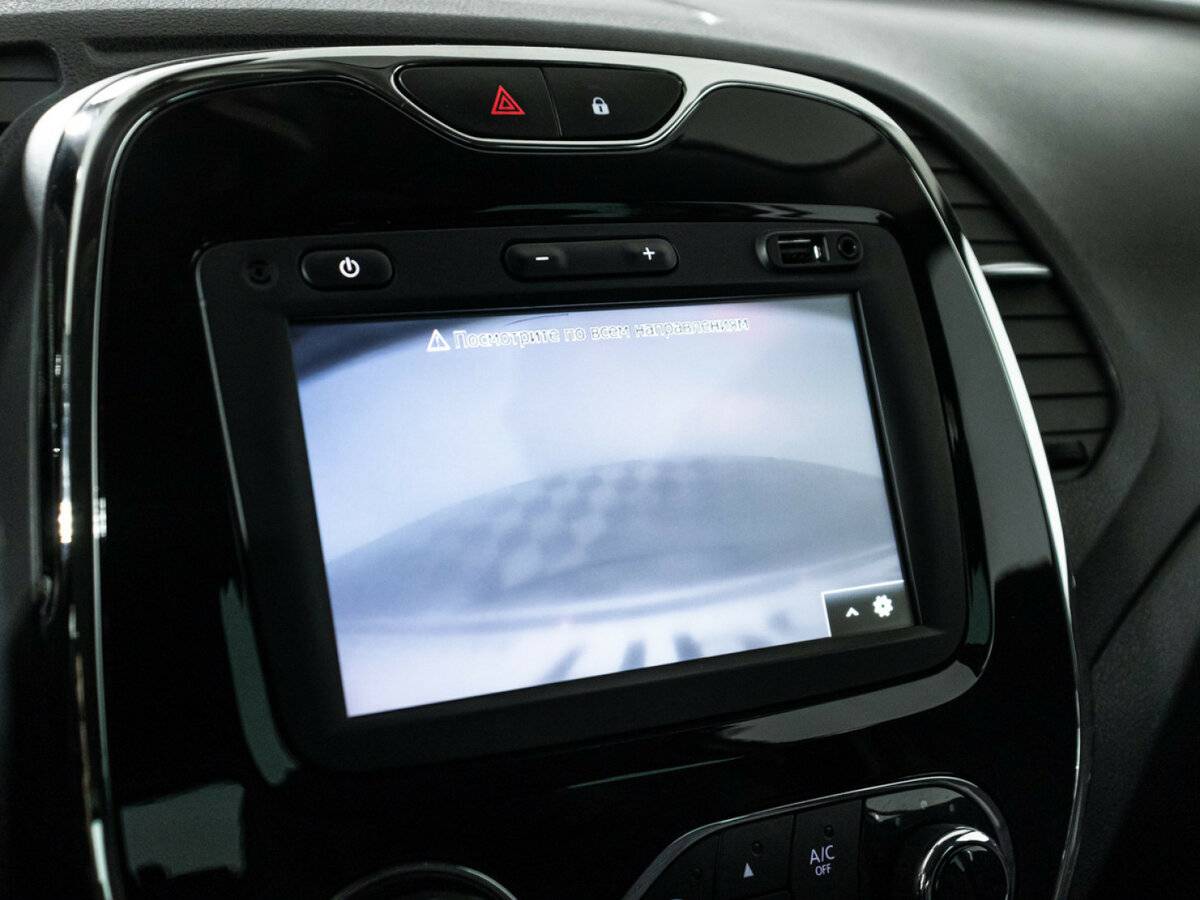 Renault Kaptur с пробегом — 2017 год. Фото: #12