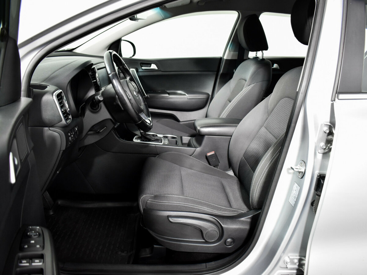 Kia Sportage с пробегом — 2017 год. Фото: #9