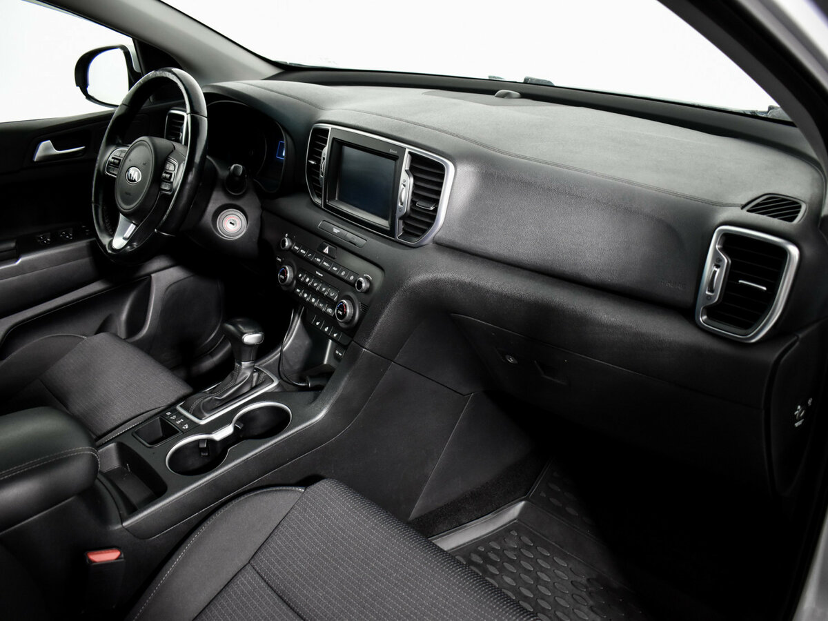 Kia Sportage с пробегом — 2017 год. Фото: #12