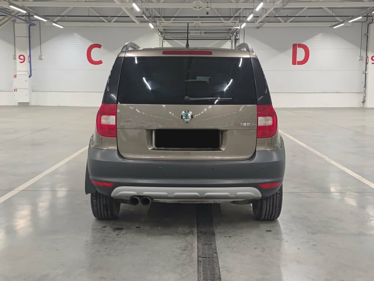 Skoda Yeti с пробегом — 2012 год. Фото: #5