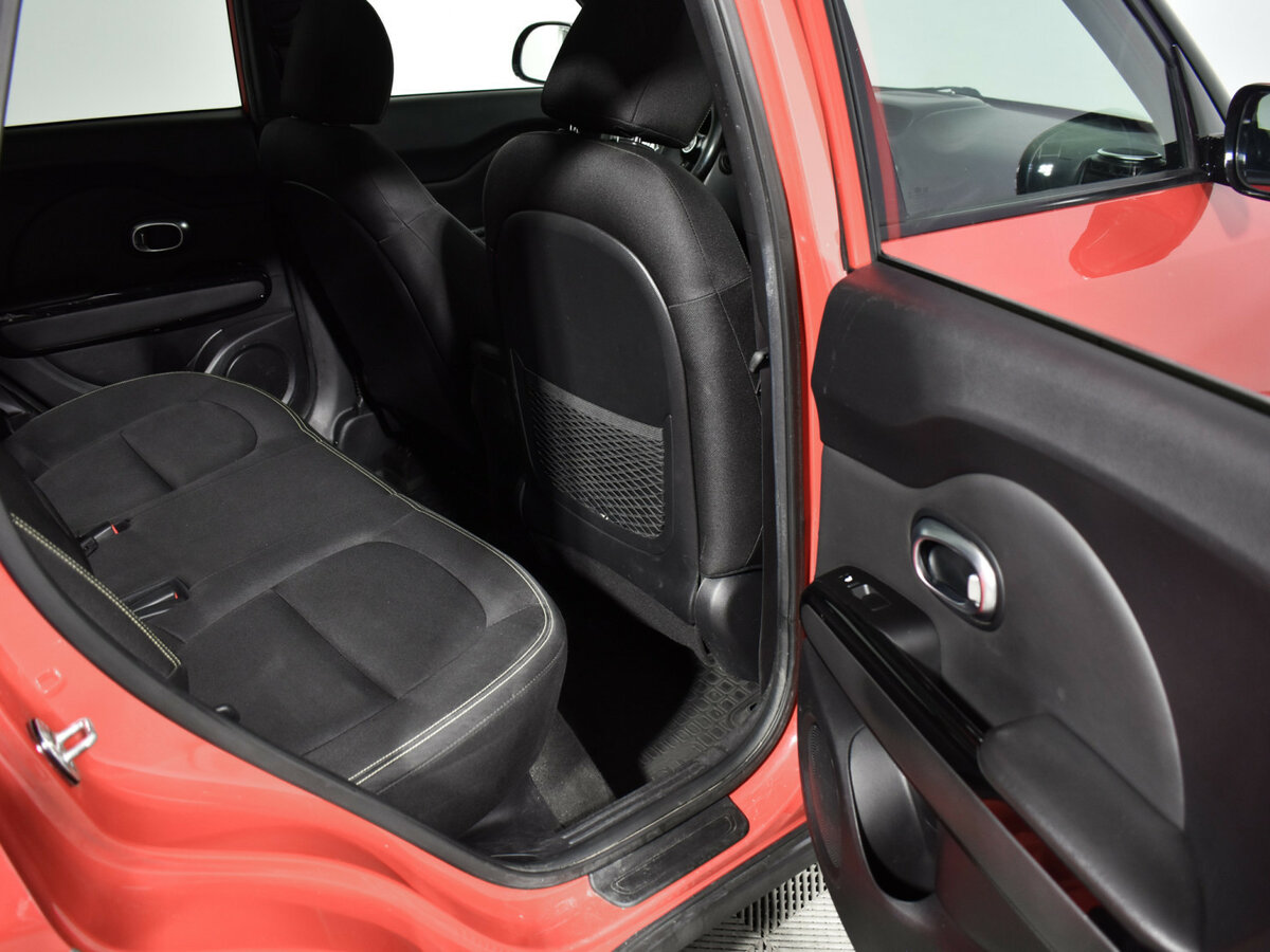 Kia Soul с пробегом — 2015 год. Фото: #9