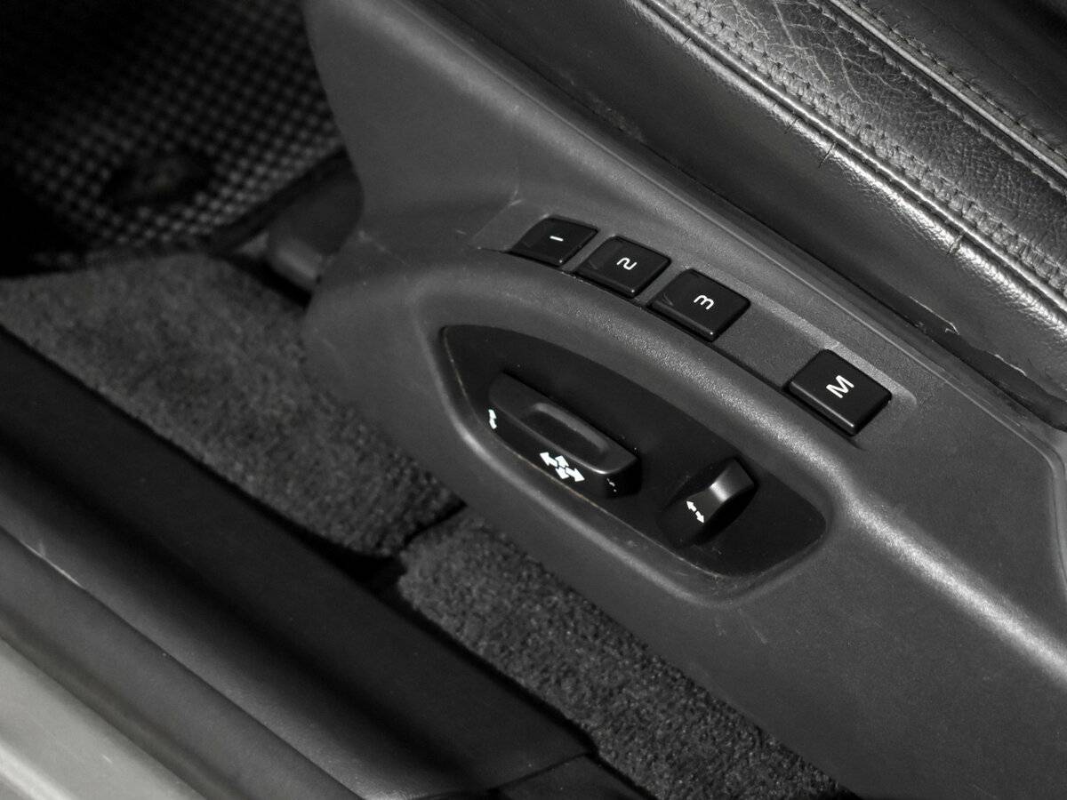 Volvo XC60 с пробегом — 2012 год. Фото: #8