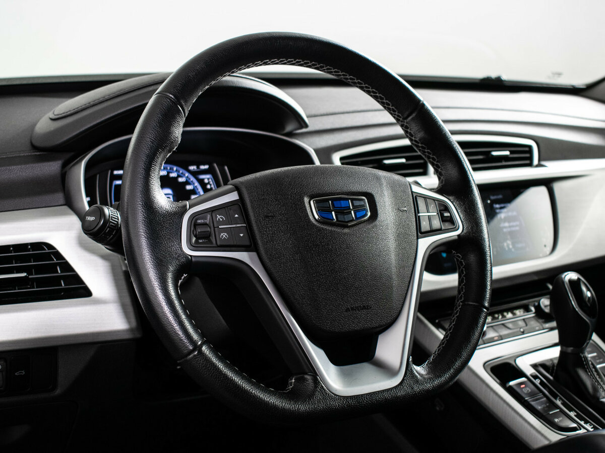 Geely Atlas с пробегом — 2019 год. Фото: #12