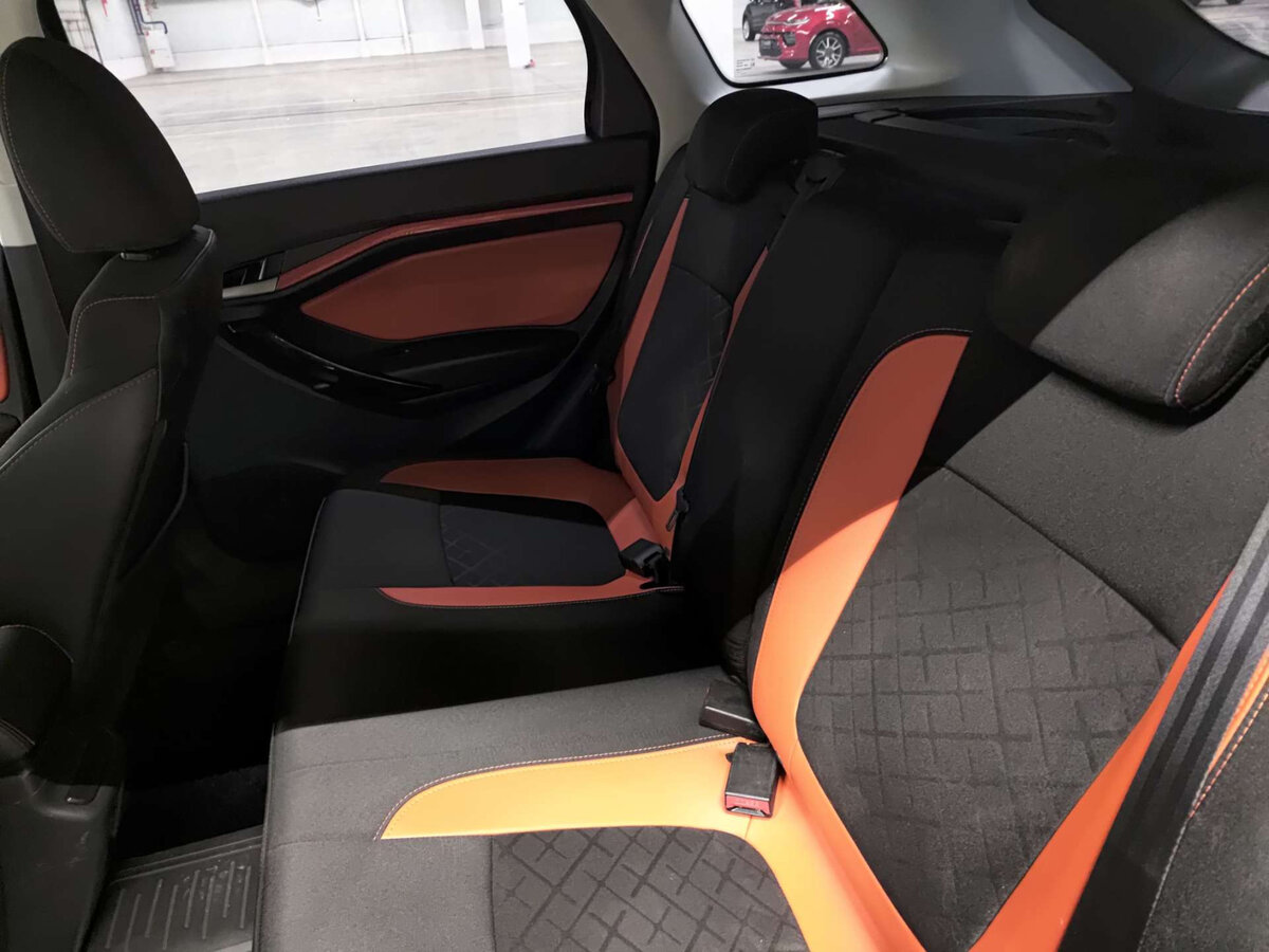 Lada (ВАЗ) Vesta с пробегом — 2019 год. Фото: #10