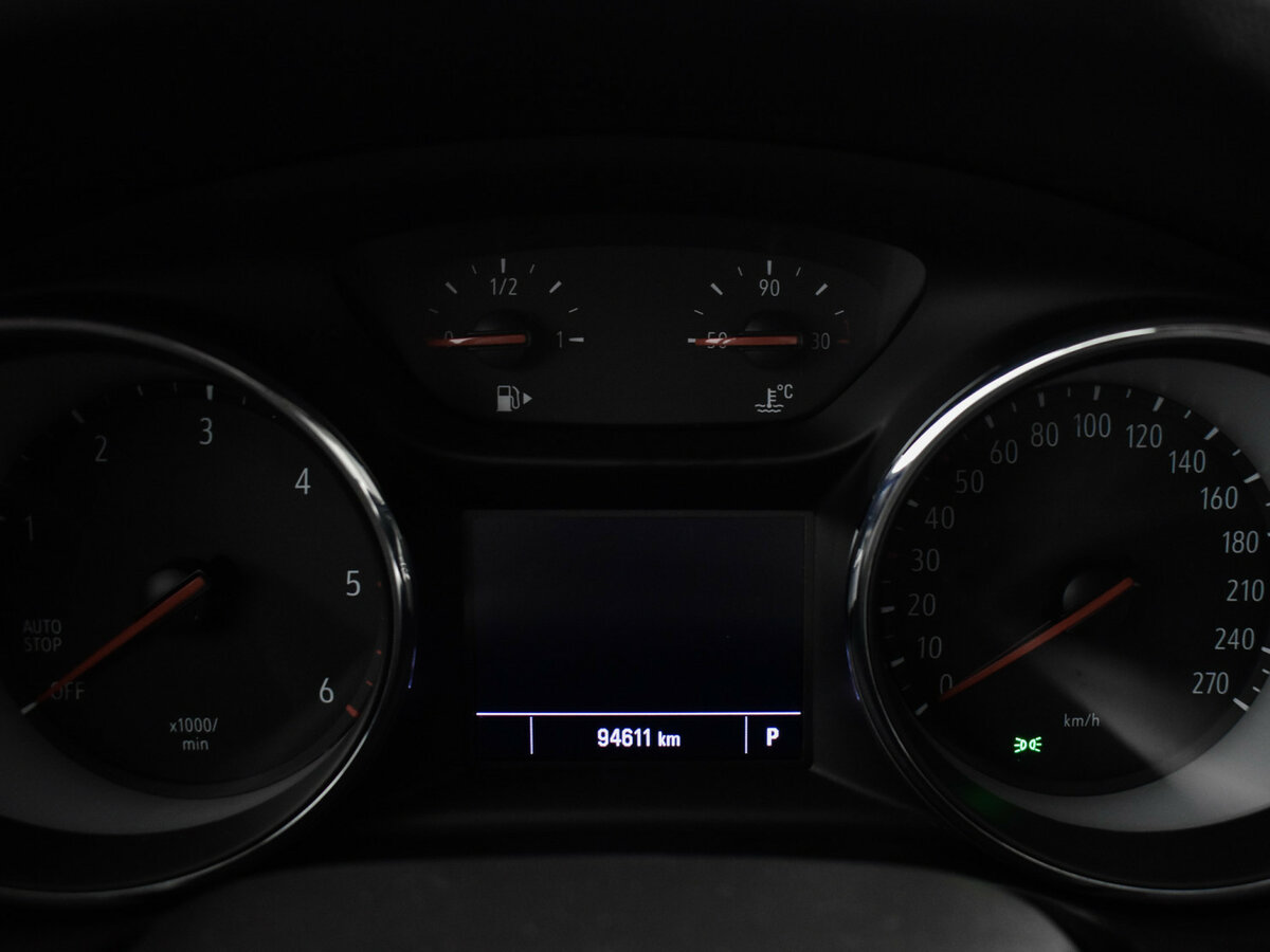 Opel Insignia с пробегом — 2020 год. Фото: #17